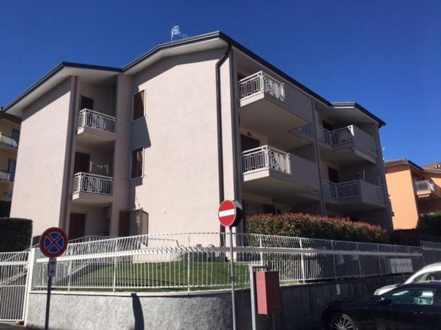 Monolocale A Peschiera Del Garda Vista Lago Apartment Exterior foto