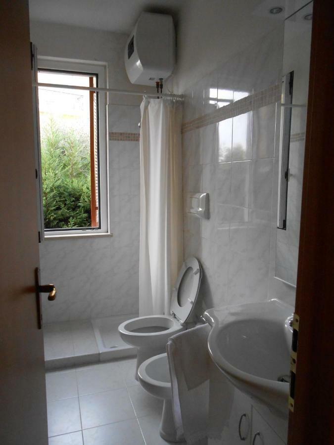 Monolocale A Peschiera Del Garda Vista Lago Apartment Exterior foto